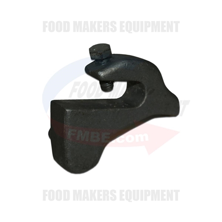 AM Manufacturing Divider  Clamp Cover R/H.