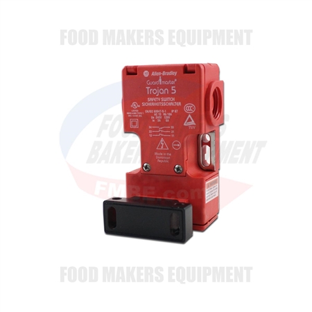 Allen-Bradley RED Guardmaster Trojan 5 Safety Switch w/ key.